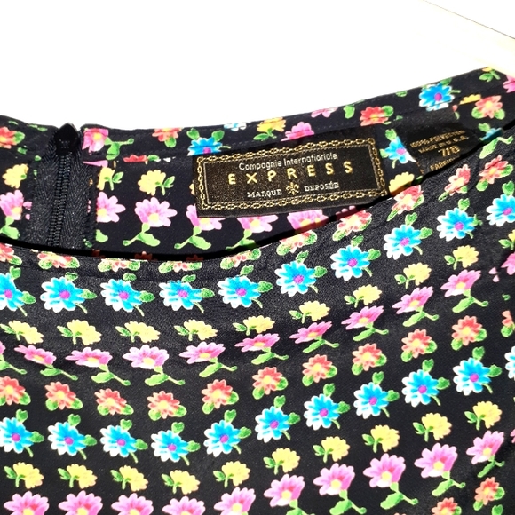 3/$25 Express Skirt multicolor - Picture 3 of 3